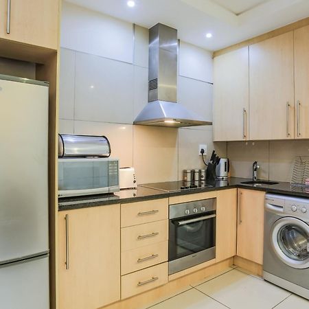 Sandton Serviced Apartments@Hydro Йоханнесбург Экстерьер фото