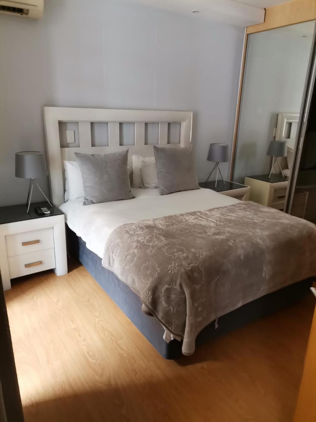 Sandton Serviced Apartments@Hydro Йоханнесбург Номер фото