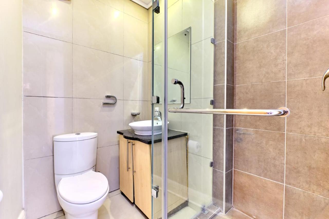 Sandton Serviced Apartments@Hydro Йоханнесбург Номер фото