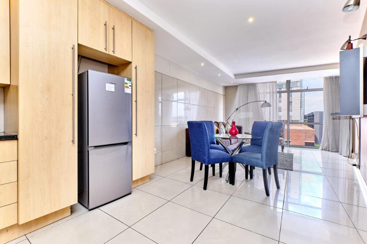 Sandton Serviced Apartments@Hydro Йоханнесбург Номер фото